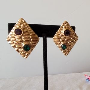 Jackie Collins clip earrings